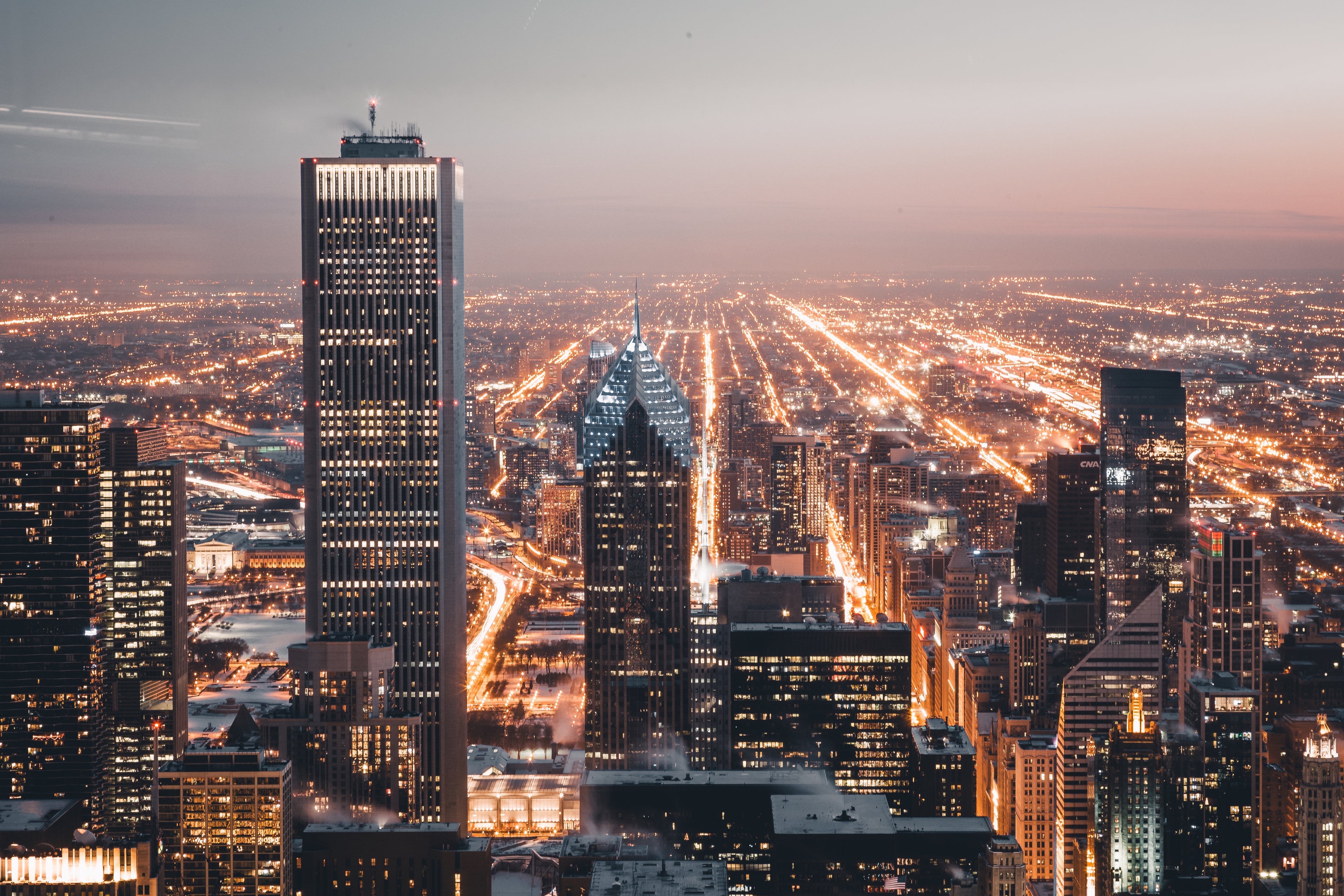 Load video: Watch dynamic outdoor fitness activities in urban environments. See how premium supplements fuel intense city workouts, from rooftop training to street fitness and urban running.